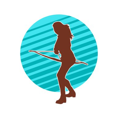 Dişi okçu bir dövüşçünün silueti ok ve yayla pozisyonunu alıyor..