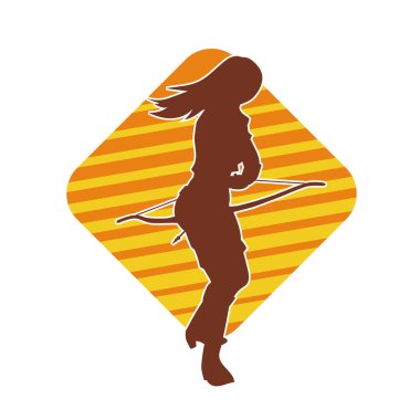 Dişi okçu bir dövüşçünün silueti ok ve yayla pozisyonunu alıyor..