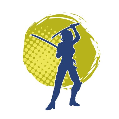 Bir kadın dövüşçünün silueti kılıç taşırken poz veriyor..