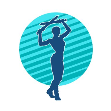 Kadın savaşçıların silueti kılıç taşıyor. Kılıçlı bir kadın dövüşçünün silueti..