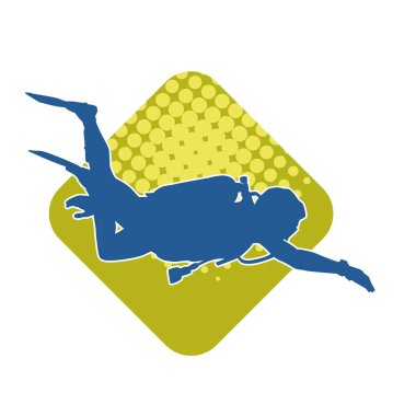 Yüzen bir erkek dalgıcın silueti su altında poz veriyor. Hareket halindeki bir adamın silueti dalış sporu yapıyor..