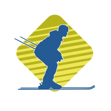 Kayak sporu yapan bir erkeğin silueti.