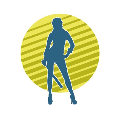 İnce bir kadın modelin silueti polis memuru kostümü giymiş beyzbol sopası taşıyor.