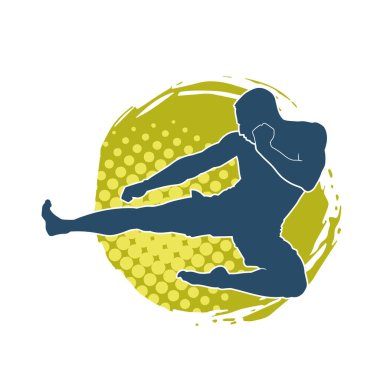 Hareketli erkek kickboksör atletinin silueti. Tekme atan bir adamın silueti..