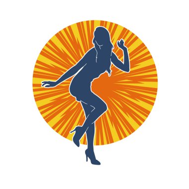 Hareketli bir kadın dansçının silueti. Dans eden zayıf bir kadının silueti..