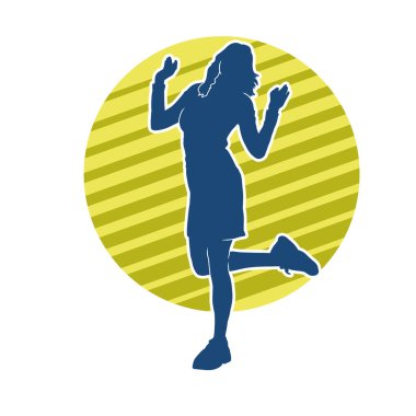 Hareketli bir kadın dansçının silueti. Mutlu dans eden bir kadının silueti..