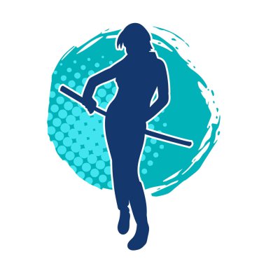 Bir kadın savaşçının silueti kılıç ile hareket halindeyken poz veriyor. Kılıcıyla bir kadın kahramanın silüeti..