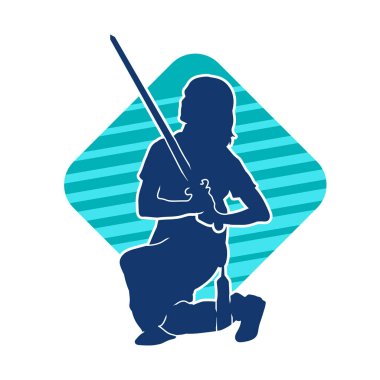 Bir kadın savaşçının silueti kılıç ile hareket halindeyken poz veriyor. Kılıcıyla bir kadın kahramanın silüeti..