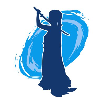 Bir kadın savaşçının silueti kılıç ile hareket halindeyken poz veriyor. Kılıcıyla bir kadın kahramanın silüeti..