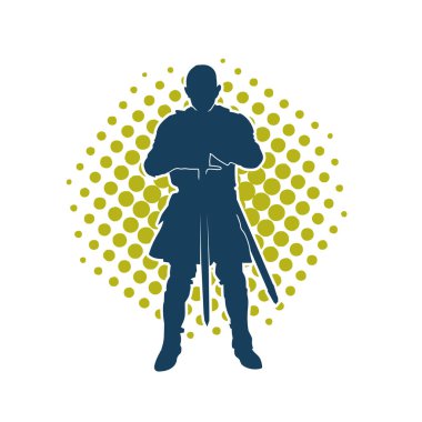 Bir erkek savaşçının silueti kılıçla poz veriyor. Kılıç taşıyan bir savaşçının silueti..