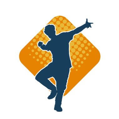 Hareket halindeki bir erkek dansçının silueti. Dans eden zayıf bir adamın silueti..