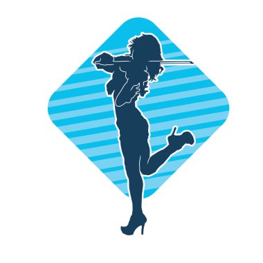 Keman teli çalan bir kadın müzisyenin silüeti..