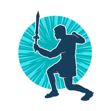 Bir erkek savaşçının silueti kılıçla poz veriyor. Kılıç taşıyan bir savaşçının silueti..