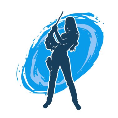 Matkap aletleri taşıyan inşaat işçisi kostümlü bir kadın silueti. İnşaat işçisi kadın silueti elektrikli matkapla poz veriyor.. 