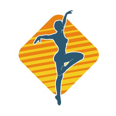 Hareketli bir kadın balerin silueti. Dans eden balerin kızın silueti..