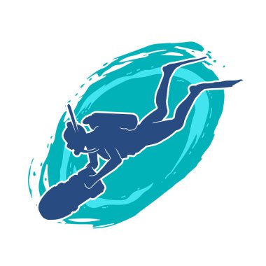 Sualtı meşalesi taşıyan ya da suyun altında yüzerken dalış yapan bir kadın dalgıç silueti.