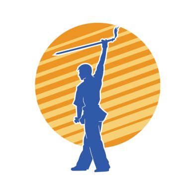 Kung fu 'nun silueti ya da Wushu dövüş sanatları sporcusu pozu. Kılıçlı bir erkek dövüş sanatının silueti..