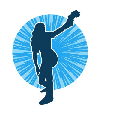 Sıska bir kadın savaşçının silueti makineli tüfekle poz veriyor.