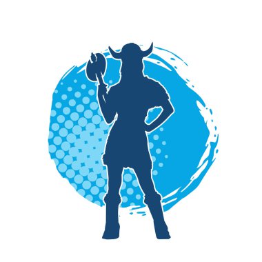 Viking kostümü giyen ve savaş baltası taşıyan bir kadın savaşçının silüeti.