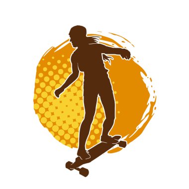 Hareket halindeki bir kadın silueti kaykay üzerinde poz veriyor. Kaykaylı şehirli bir kızın silueti..