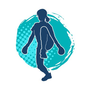 Dövüş sanatları yapan zayıf bir kadının silueti. Dövüş sanatlarında çalışan bir kadının silueti..