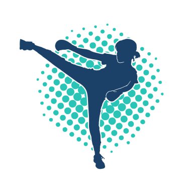 Dövüş sanatları tekmesi pozu veren bir kadının silueti. Dövüş sanatlarındaki bir kadının silueti tekme atma pozu veriyor..