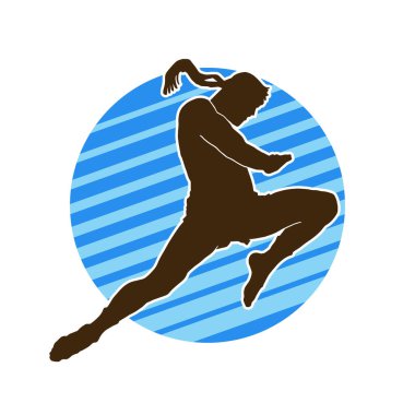 Hareketli erkek kickboksör atletinin silueti. Kickboks yapan bir adamın silueti..