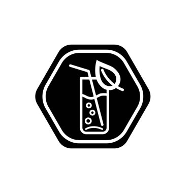 Yaprak şeklindeki bir bardakta su içmek. Saflık ya da doğal su ikonu.