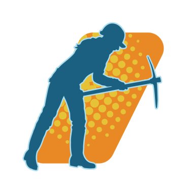 Kazma aletle poz veren, işçi kostümü giyen bir kadının silueti. Kazma aleti taşıyan madenci kostümlü bir kadının silueti..