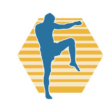 Tekme atan kickboksör bir atletin silüeti. Erkek Muay Thai dövüş sanatları dövüşçüsü silueti..