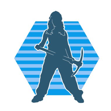 Kazma aletleri taşıyan işçi kostümlü bir kadının silüeti. Toplama aleti ile poz veren kadın silueti..