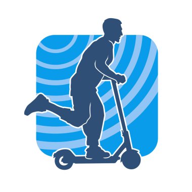 Elektrikli scooter kullanan bir adamın silüeti. Elektrikli scooter kullanan bir erkeğin silueti..