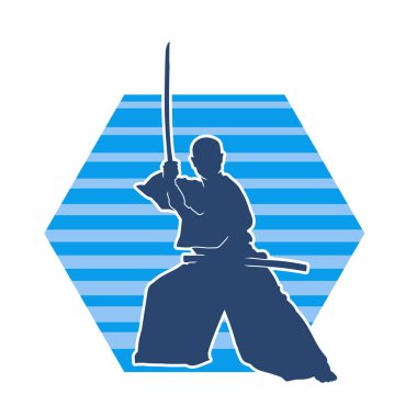 Harekete geçmiş bir kılıç savaşçısı silueti. Kılıç taşıyan bir dövüş sanatçısı silueti. Kendo dövüş sanatının silueti..