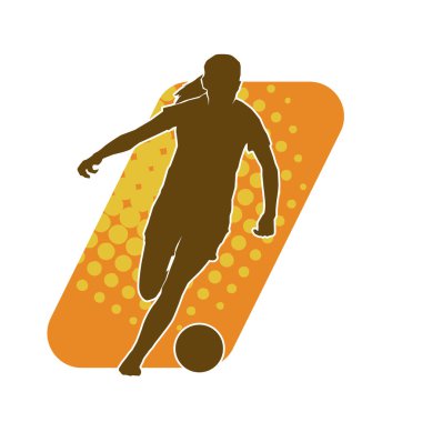 Topa vuran bayan futbolcunun silueti. Hareketli bir futbolcu kadının silueti..