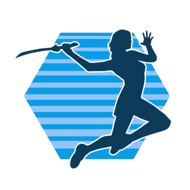 Kılıç tutan bir kadın savaşçının silüeti. Kadın bir kılıç dövüşçüsünün silueti..