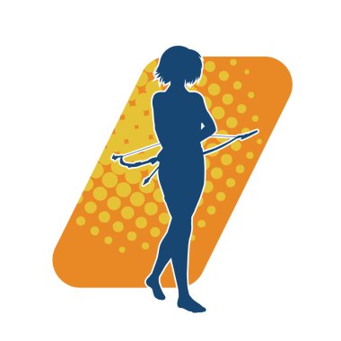 Dişi okçu bir dövüşçünün silueti ok ve yayla pozisyonunu alıyor..