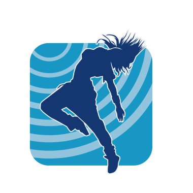 Modern dansçı pozunun silueti. Hip hop dansı yapan genç bir kızın silueti.