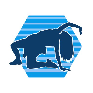 Hareketli bir kadın dansçının silueti. Dans eden zayıf bir kadının silueti..