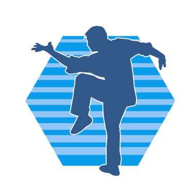 Doğu dövüş sanatı pozu veren bir adamın silueti. Dövüş sanatlarında bir erkeğin silueti..