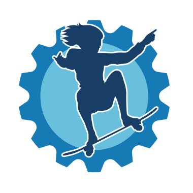 Hareket halindeki bir kadın silueti kaykay üzerinde poz veriyor. Kaykaylı şehirli bir kızın silueti..