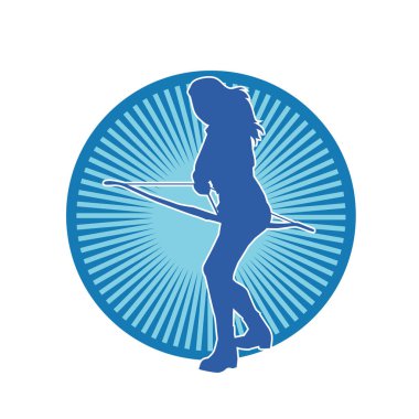 Dişi okçu bir dövüşçünün silueti ok ve yayla pozisyonunu alıyor..