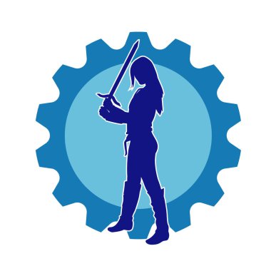 Bir kadın dövüşçünün silueti kılıç taşırken poz veriyor..