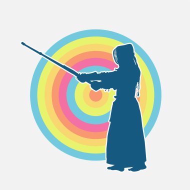 Maske takan ve bambu kılıç taşıyan bir Kendo dövüş sanatçısı silueti..