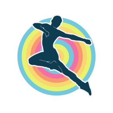 Neşeli bir şekilde atlayan mutlu, zayıf bir kadının silueti.