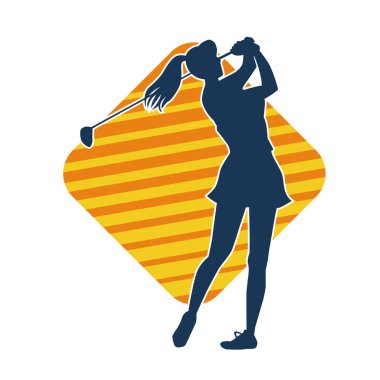 Golf oynayan bir kadının silüeti. Hareketli bir kadın golfçünün silueti..