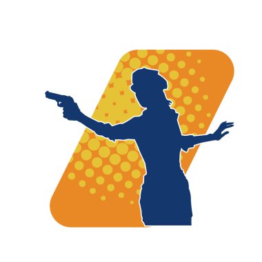 İnce bir kadın silueti. Polis memuru kostümü giymiş. Tabancayla poz veriyor.