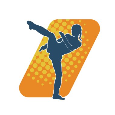 Hareketli kadın kickboksör atletinin silueti. Tekme atan bir kadının silueti..