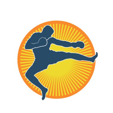 Hareketli erkek kickboksör atletinin silueti. Tekme atan bir adamın silueti..