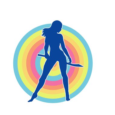 Kadın savaşçıların silueti kılıç taşıyor. Kılıçlı bir kadın dövüşçünün silueti..