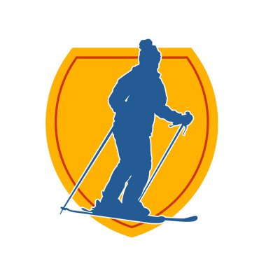 Kar sporu yapan insanların silueti. Kar kayağı yapan insanların silueti.